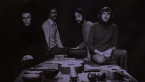 Los que iban cantando